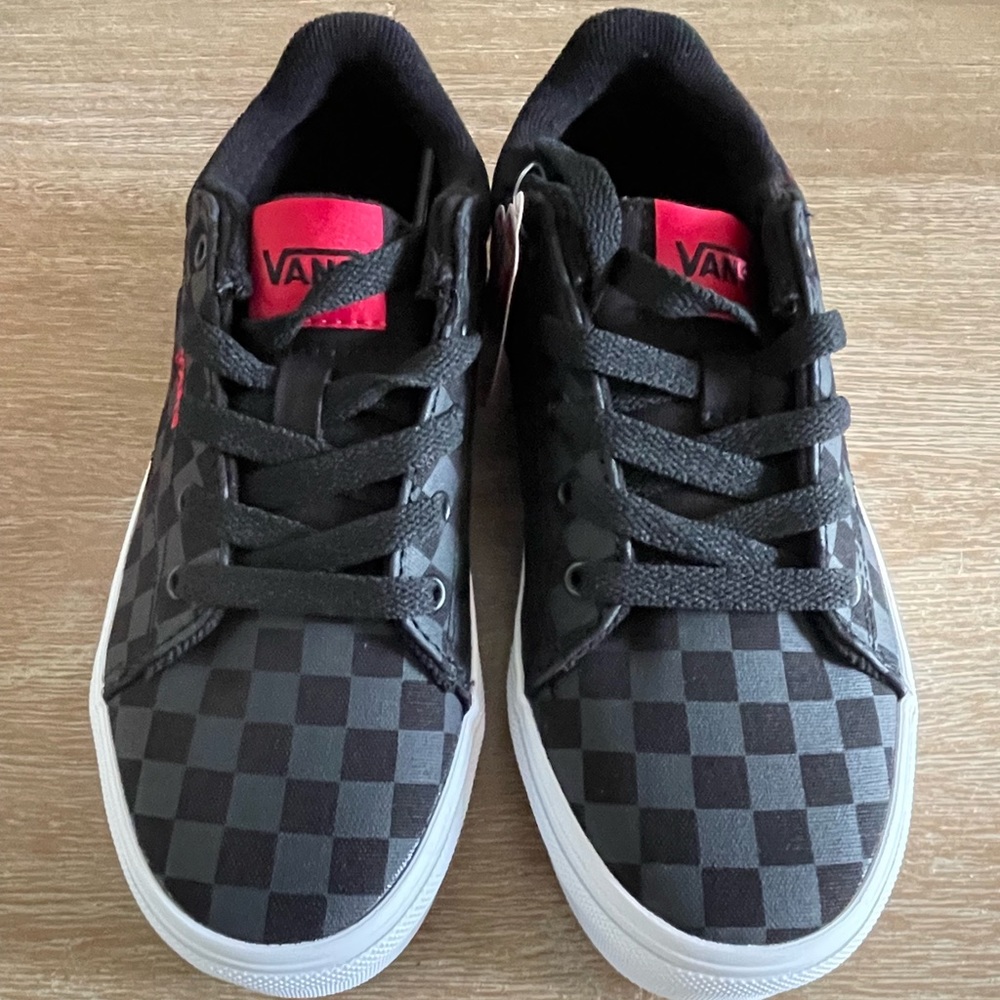 Boys Vans checkered shoes